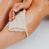 🌿 Best Body Wash for Sweaty Skin and Body Odour – Why Fitkari Works Wonders