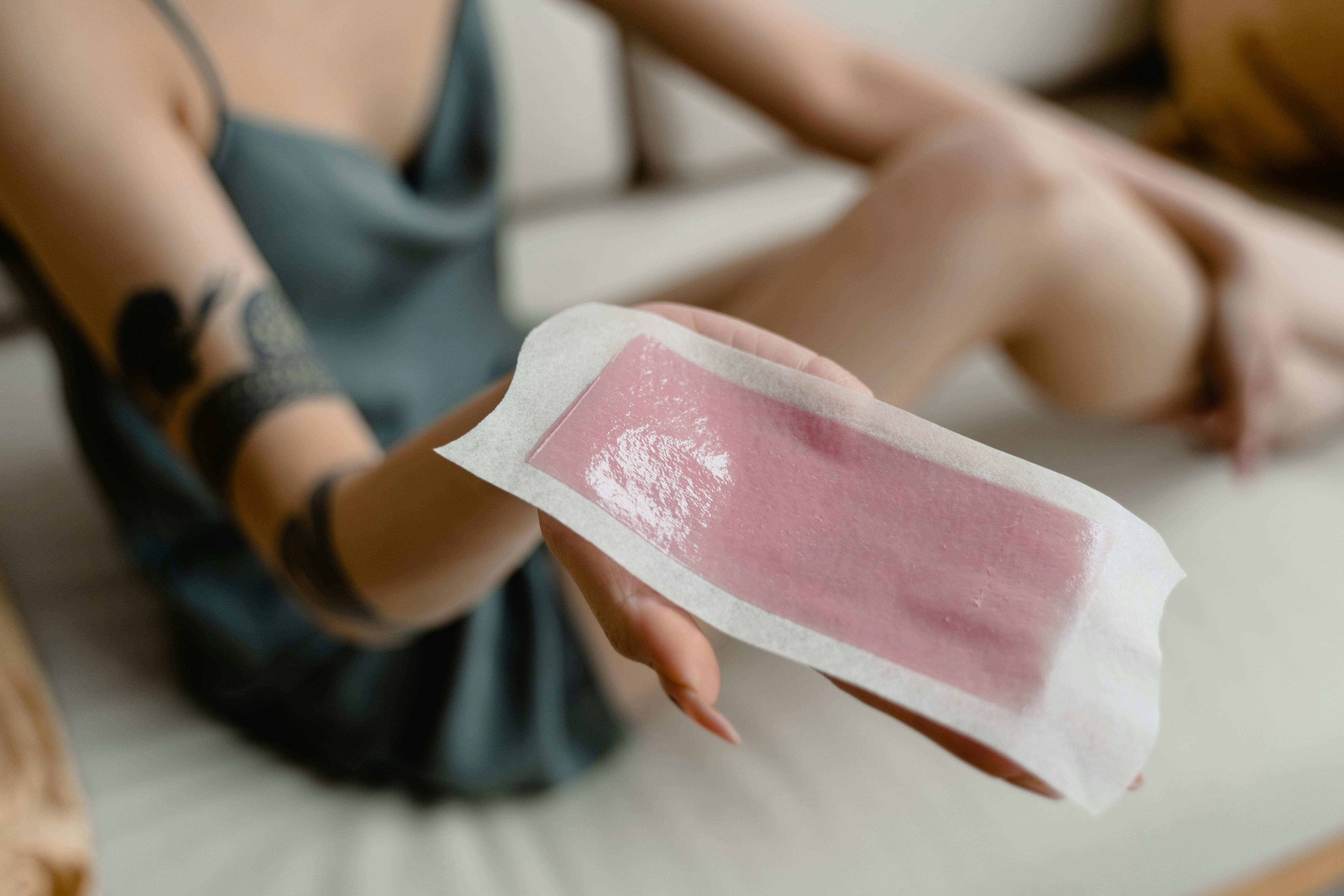 Bikini & Underarm Darkness After Waxing or Shaving? Causes + Treatments (2025)