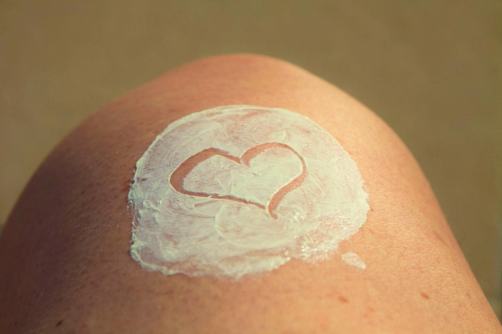 Underarm, Elbow & Inner Thigh Whitening: What Works and What Doesn’t (2025 Guide)