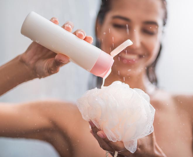 The Best Body Wash and Shower Gels in India for Every Skin Type